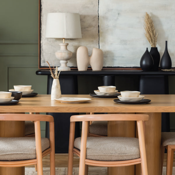 Nox Dining Table
